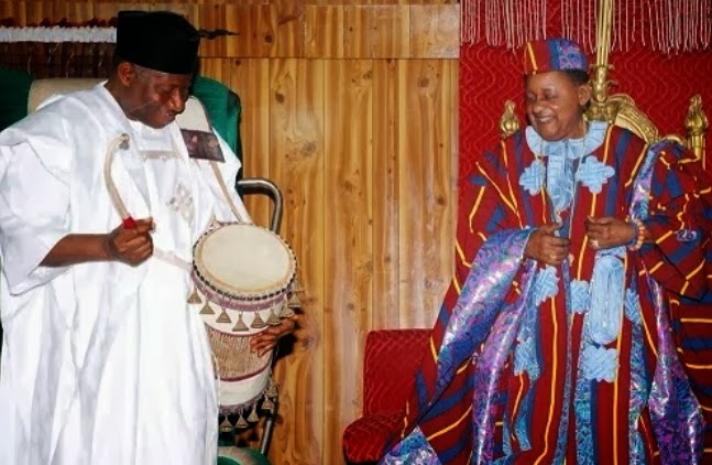 Jonathan Felicitates with Alaafin on 76th Birthday