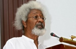 Soyinka Restates Support for FG’s Anti-graft War, Seeks Emergency Economic Conference